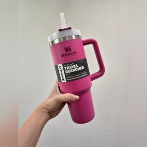 New Stnaley OG Azalea 40oz